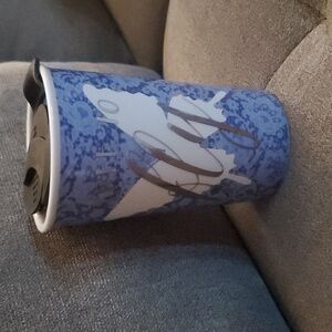 Butterfly to go cup